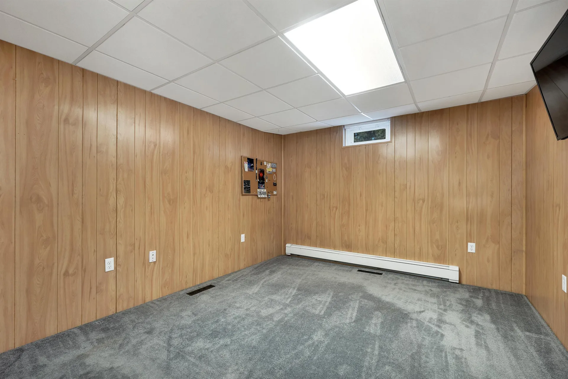 9 Fairway Drive New Hampton NH 03256