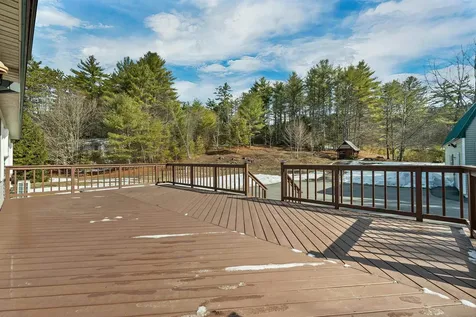 9 Fairway Drive New Hampton NH 03256