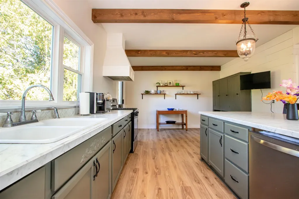 884 Hawkins Road Danville VT 05828
