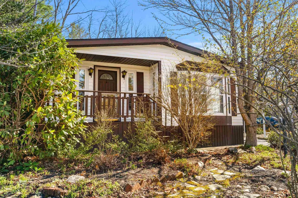 19 Kelly Court Goffstown NH 03045