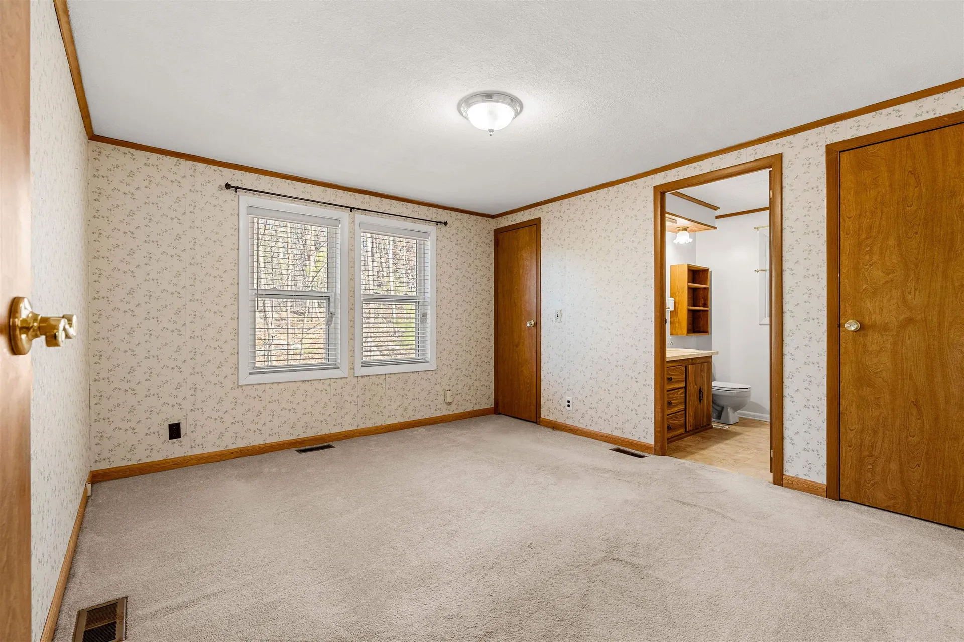 19 Kelly Court Goffstown NH 03045