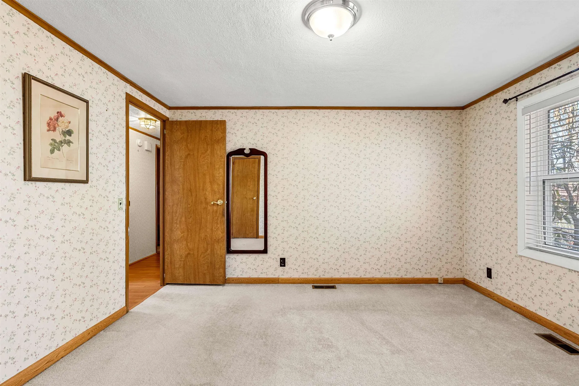 19 Kelly Court Goffstown NH 03045