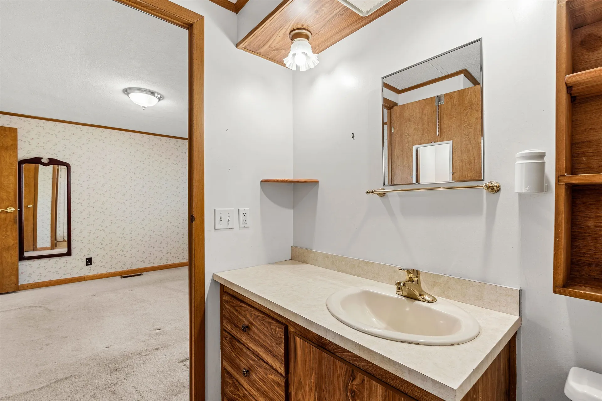 19 Kelly Court Goffstown NH 03045