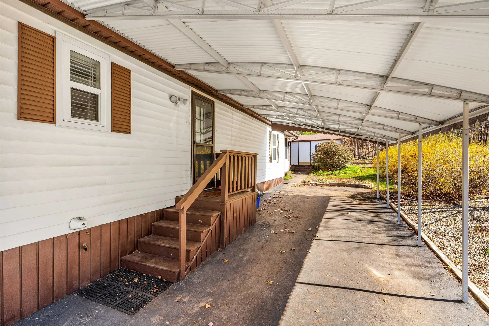 19 Kelly Court Goffstown NH 03045