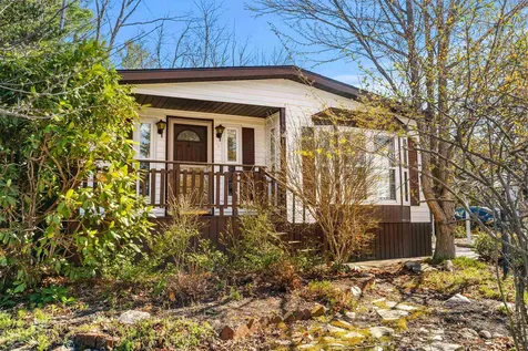 19 Kelly Court Goffstown NH 03045