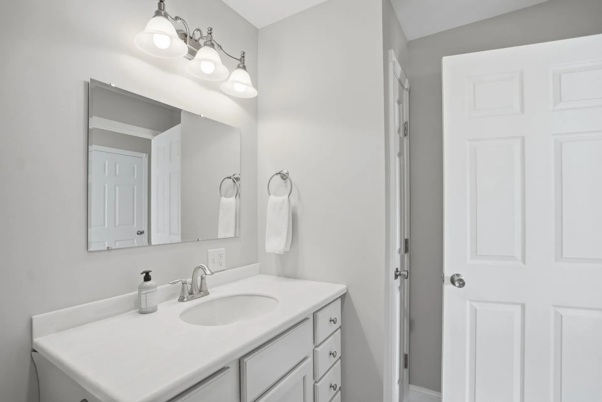 149 Elcy Lane Charlotte VT 05445