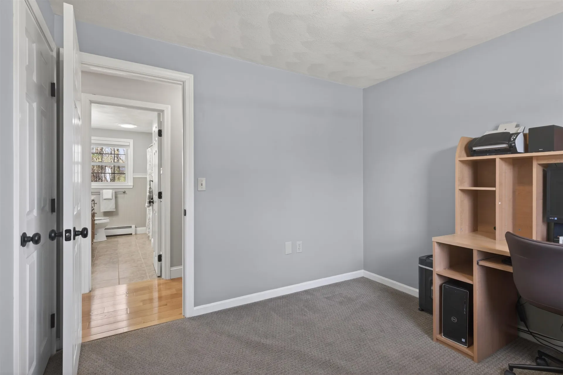 5 Maureen Lane Hudson NH 03051