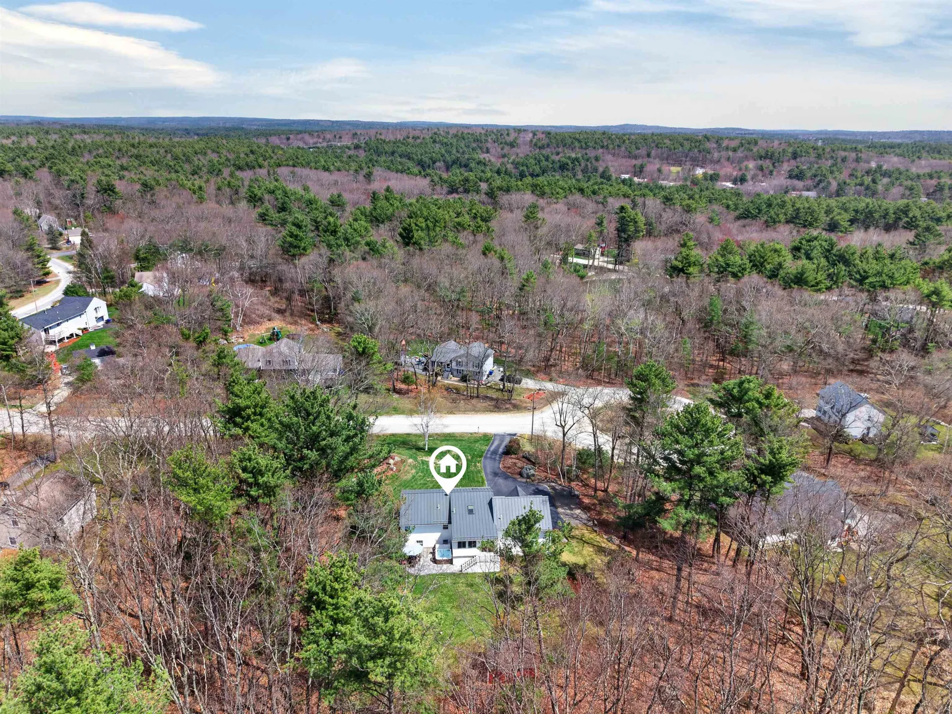 5 Maureen Lane Hudson NH 03051