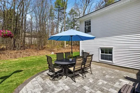 5 Maureen Lane Hudson NH 03051