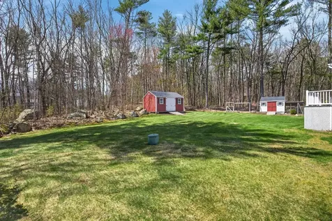 5 Maureen Lane Hudson NH 03051