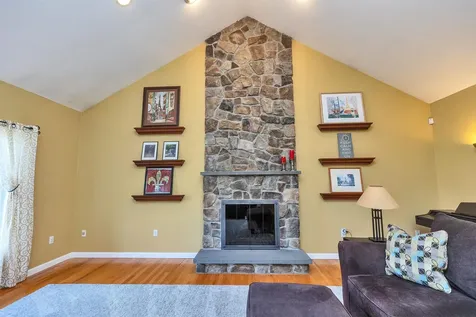 5 Shady Rock Road Brookline NH 03033
