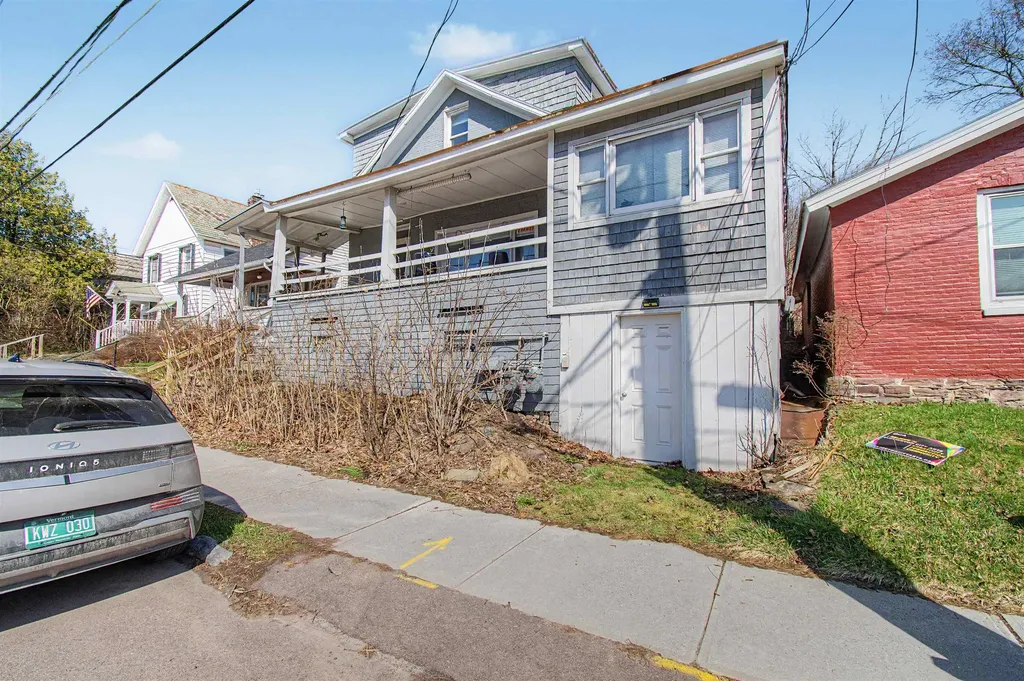 10-12 Shelburne Street Burlington VT 05401