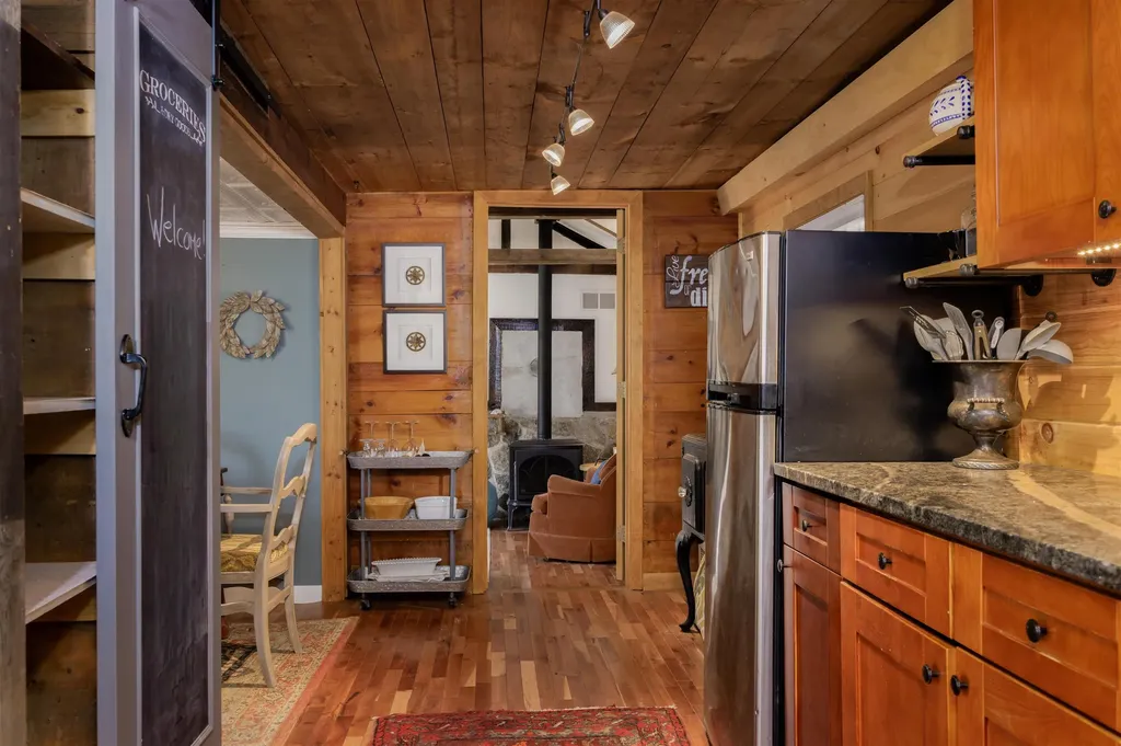97 Wolfeboro Road Hanover NH 03755