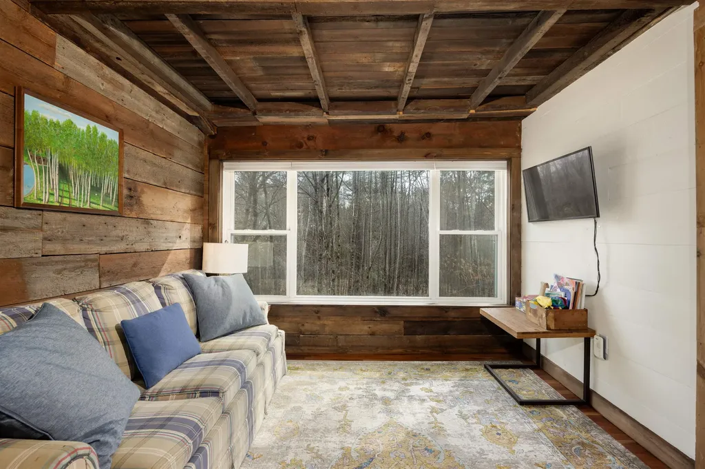 97 Wolfeboro Road Hanover NH 03755
