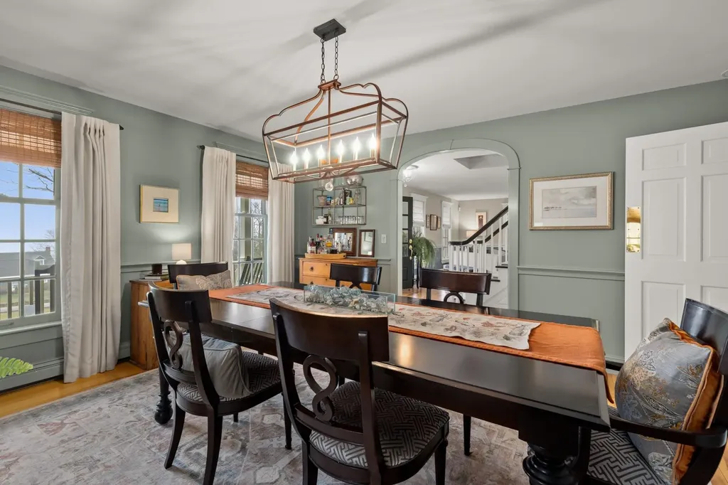 8 Old Seabury Road York ME 03909