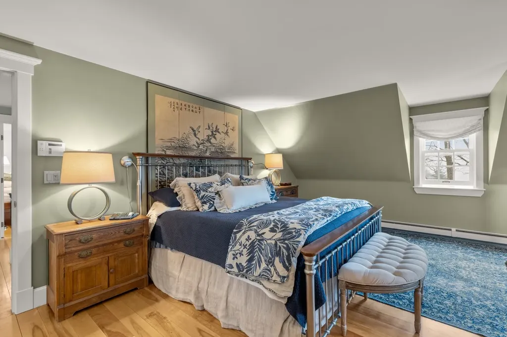 8 Old Seabury Road York ME 03909