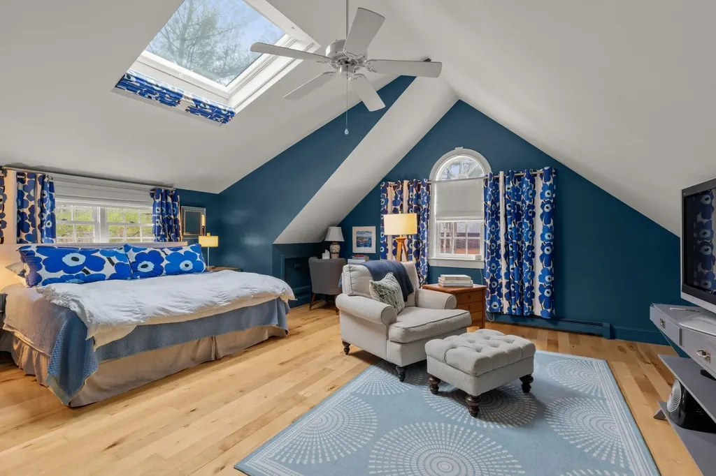 8 Old Seabury Road York ME 03909