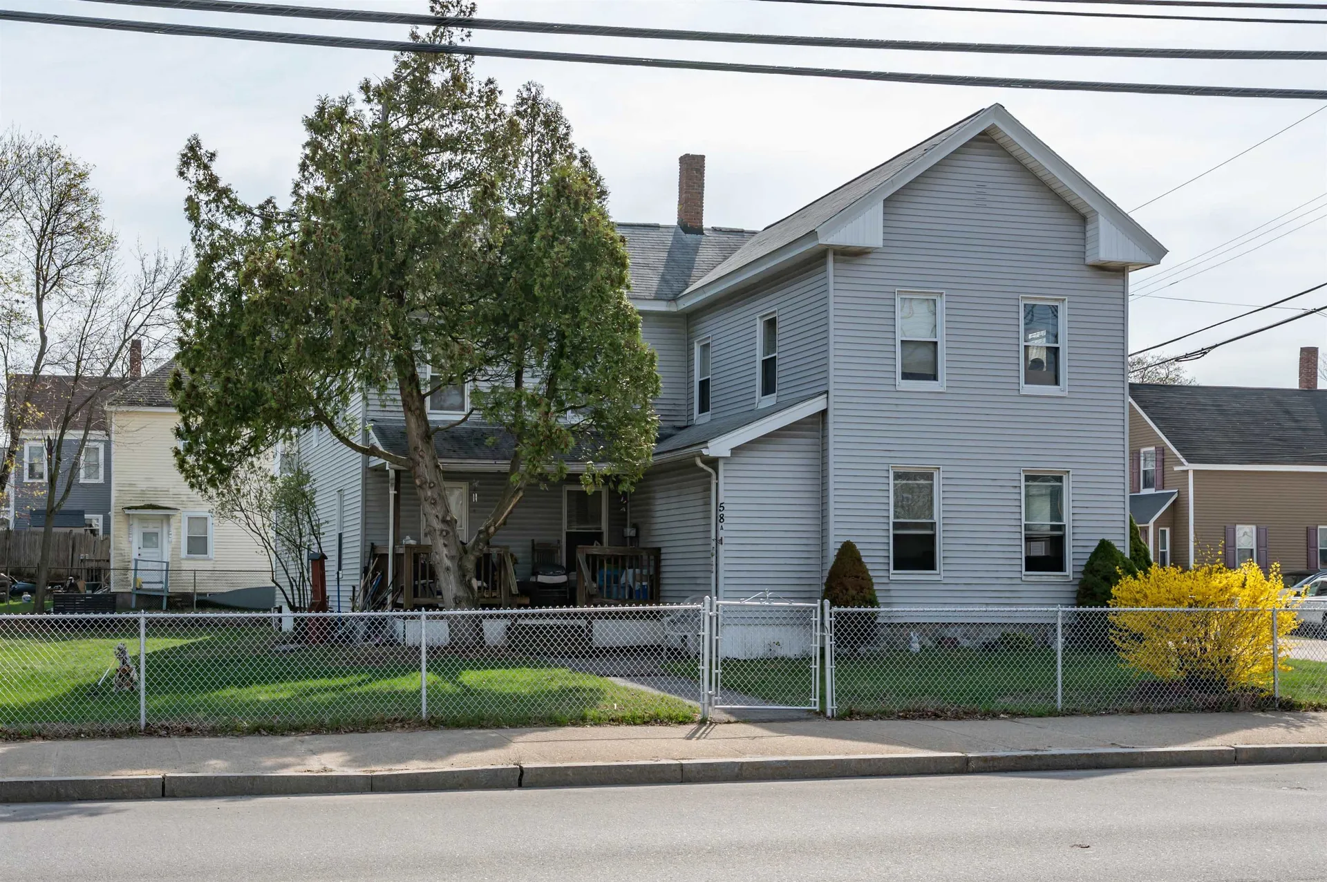 58 Amherst Street Nashua NH 03064