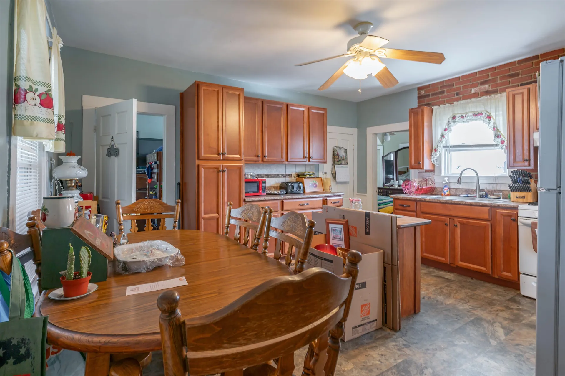 58 Amherst Street Nashua NH 03064