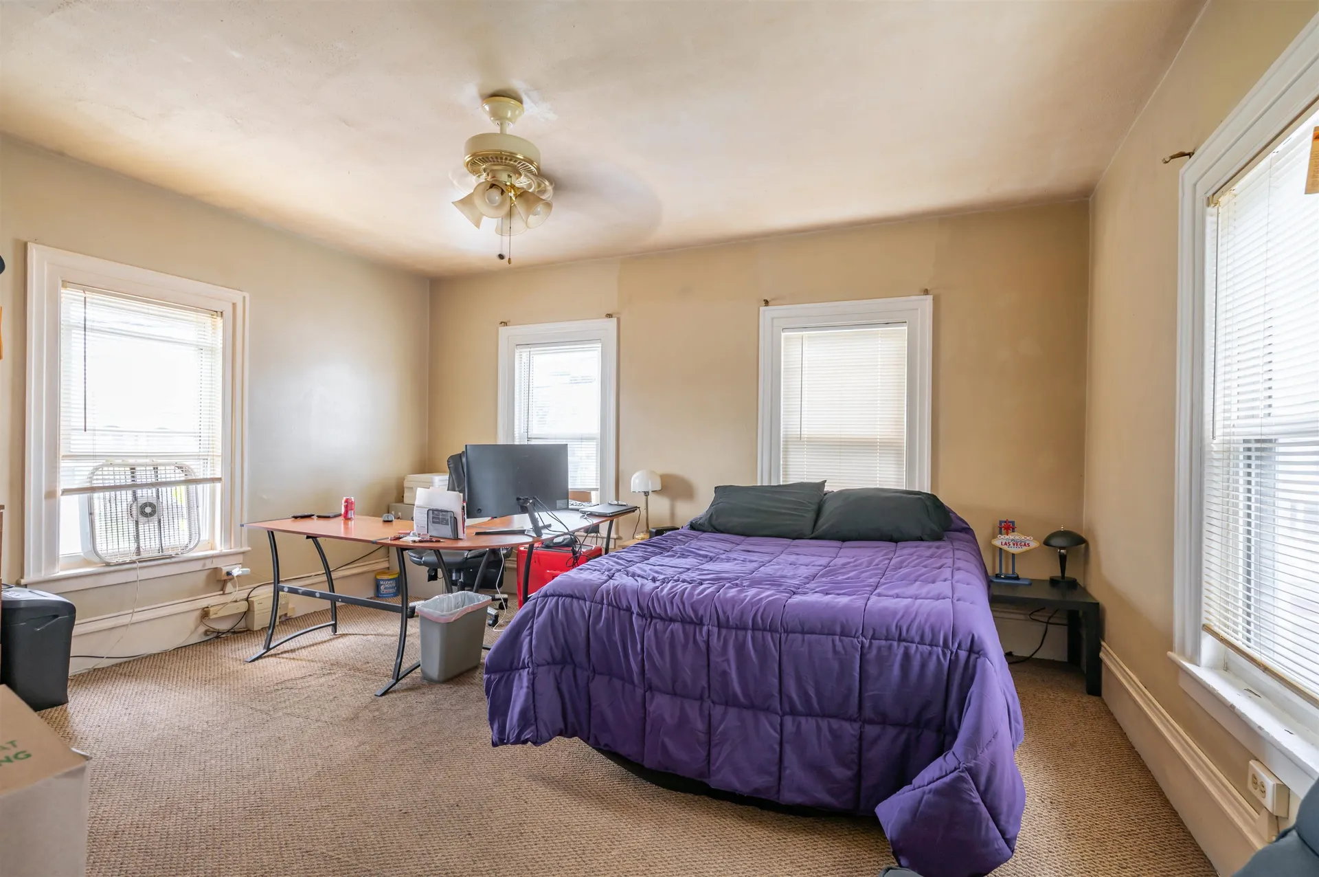 58 Amherst Street Nashua NH 03064