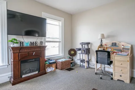 58 Amherst Street Nashua NH 03064