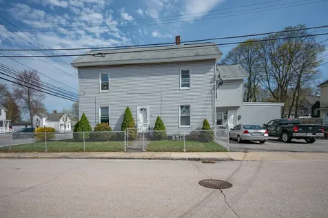 58 Amherst Street Nashua NH 03064
