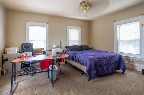 58 Amherst Street Nashua NH 03064