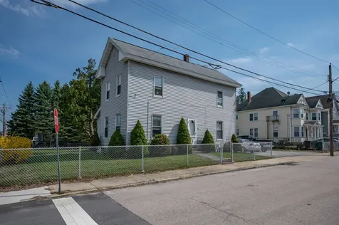 58 Amherst Street Nashua NH 03064