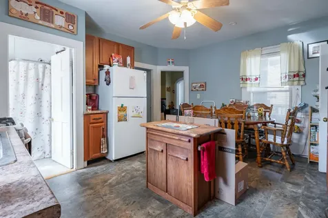 58 Amherst Street Nashua NH 03064