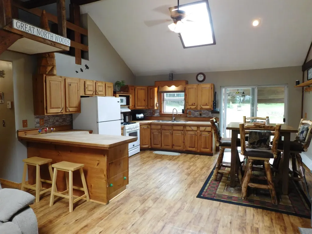 87-89 Sullivan Drive Stewartstown NH 03576