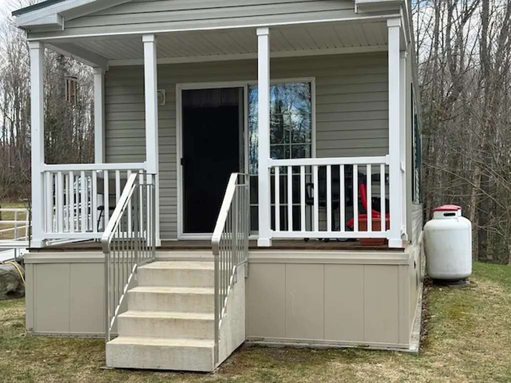 87-89 Sullivan Drive Stewartstown NH 03576