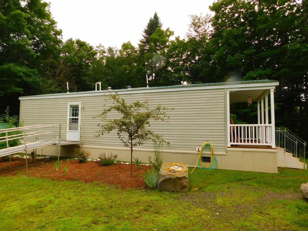 87-89 Sullivan Drive Stewartstown NH 03576