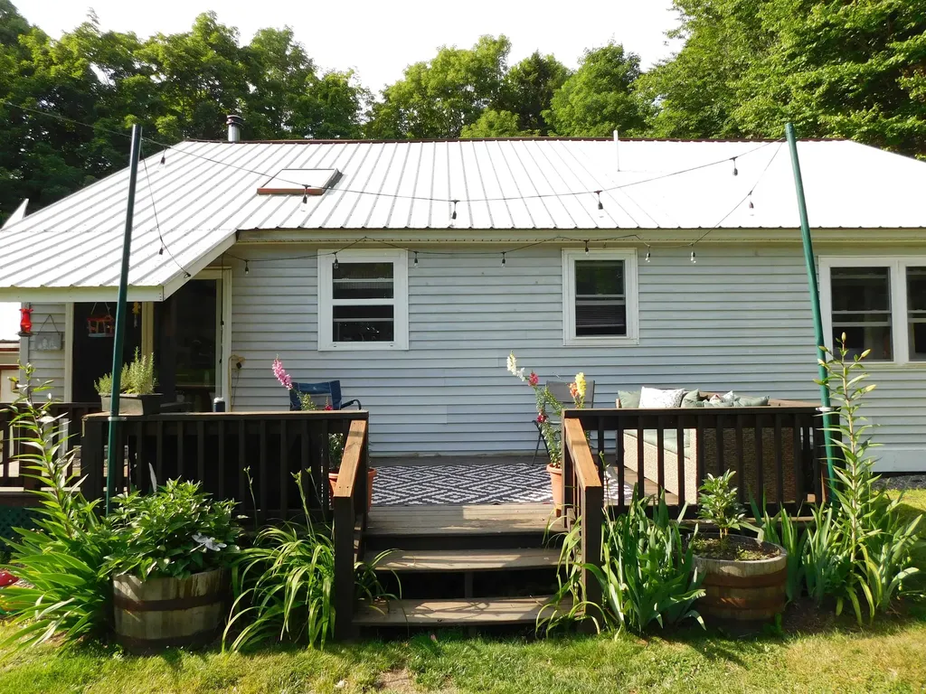 87-89 Sullivan Drive Stewartstown NH 03576