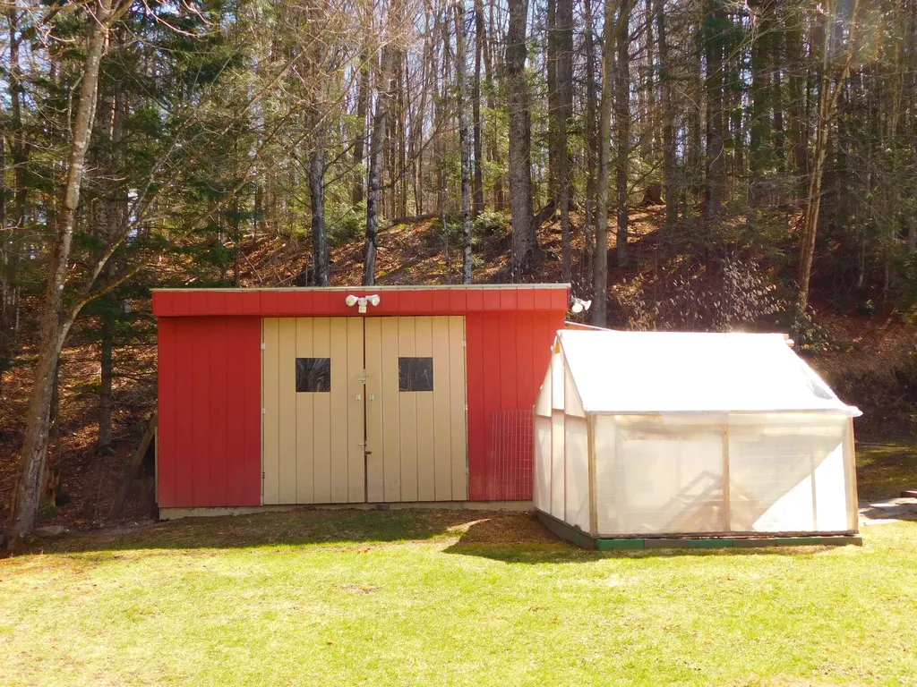 87-89 Sullivan Drive Stewartstown NH 03576