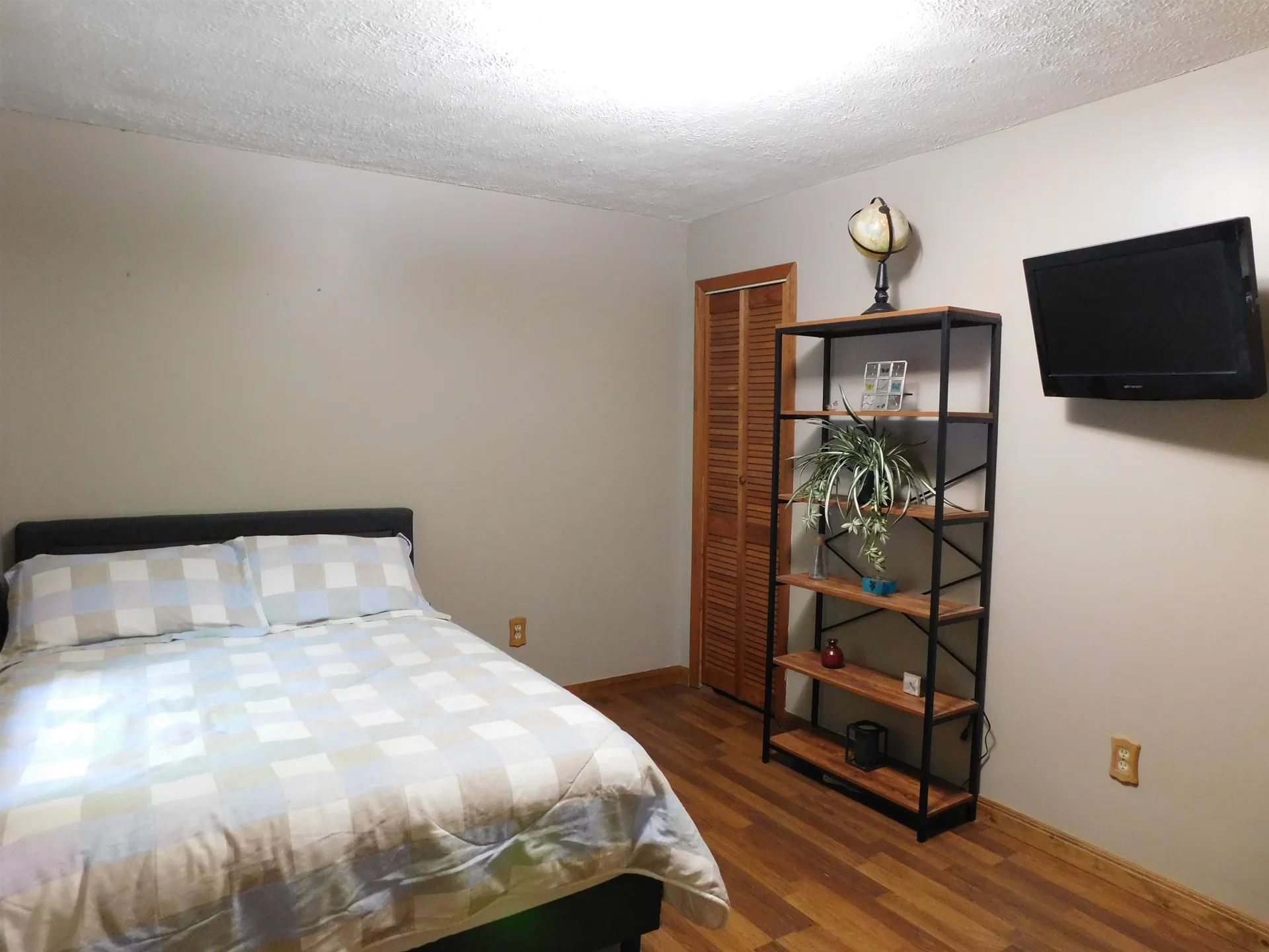 87-89 Sullivan Drive Stewartstown NH 03576