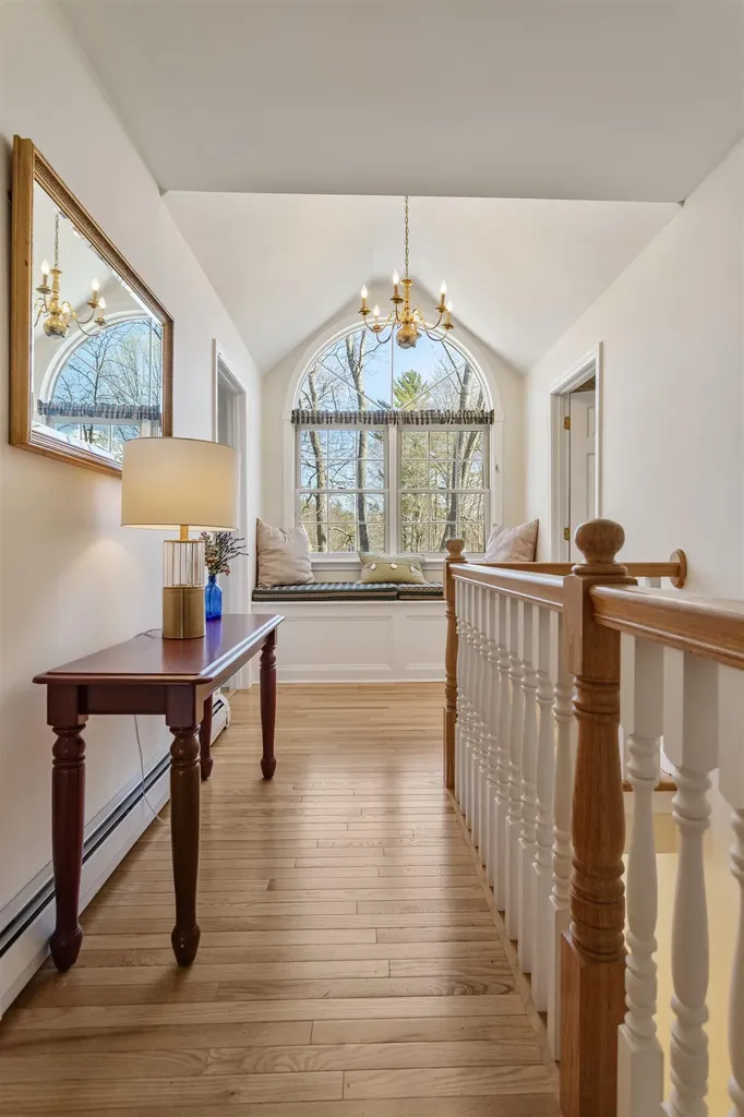 38 Mcintosh Way Greenland NH 03840