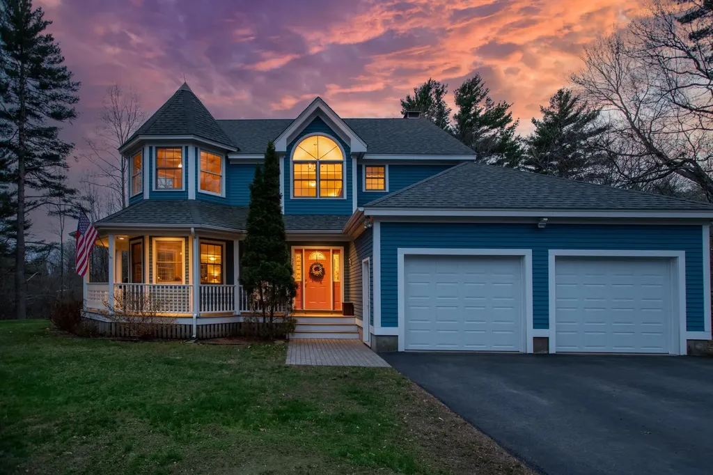 38 Mcintosh Way Greenland NH 03840