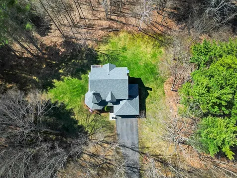 38 Mcintosh Way Greenland NH 03840