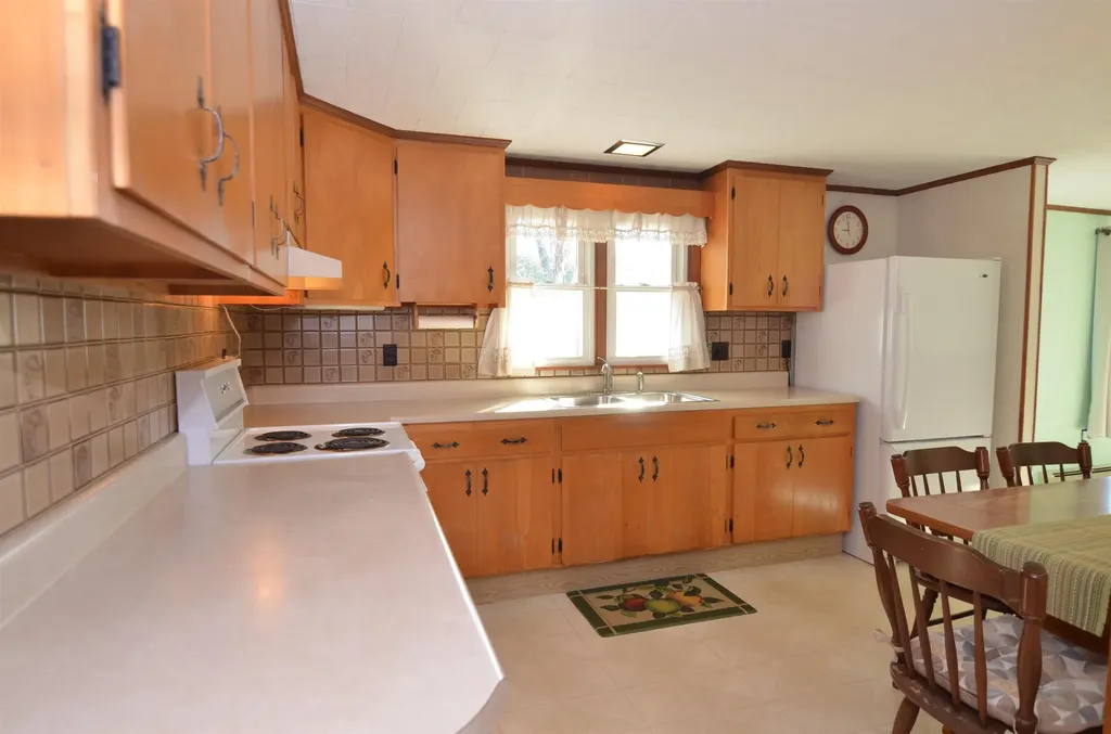 2 Kidder Avenue Franklin NH 03235