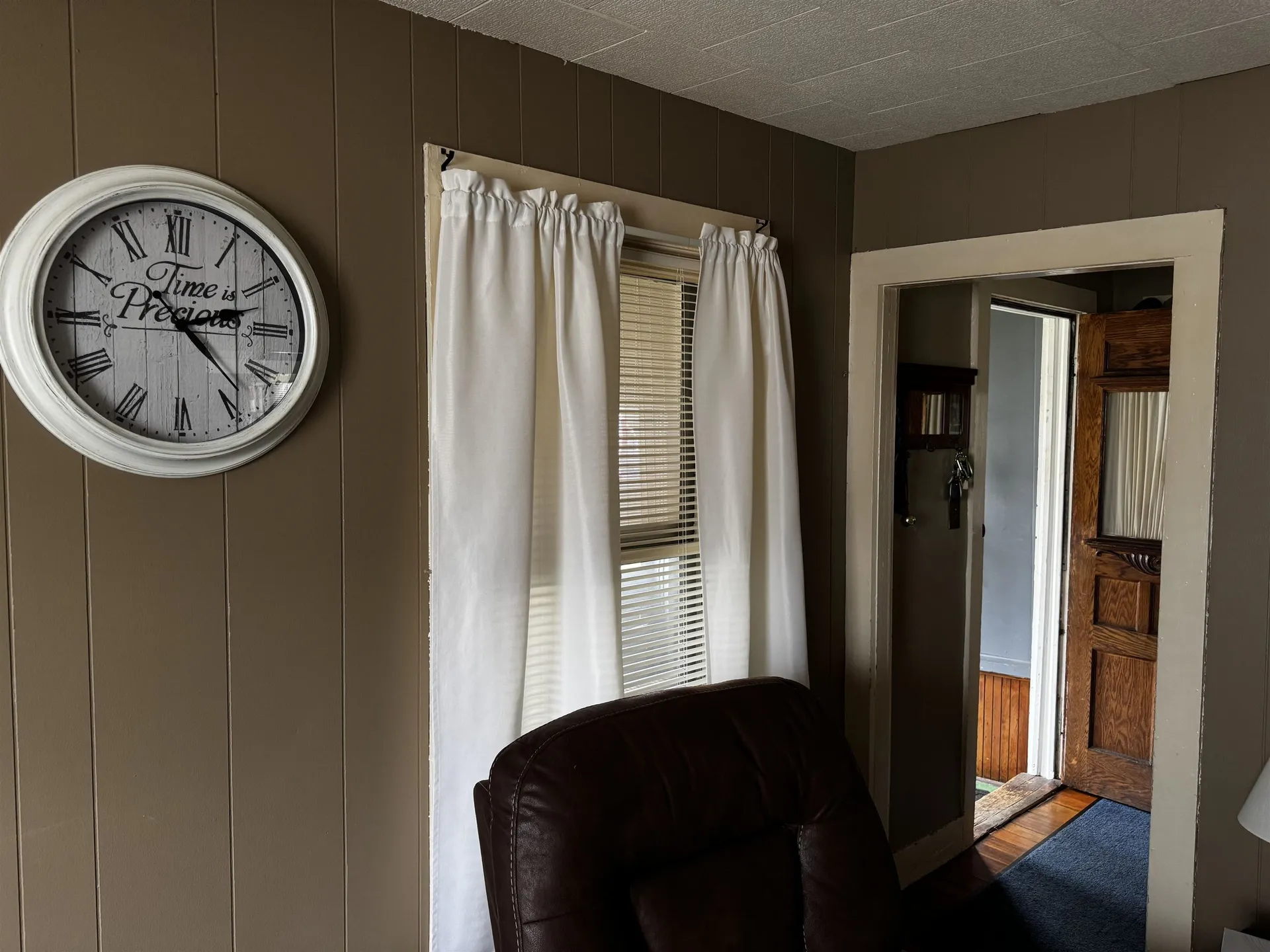 87 High Street West Rutland VT 05777