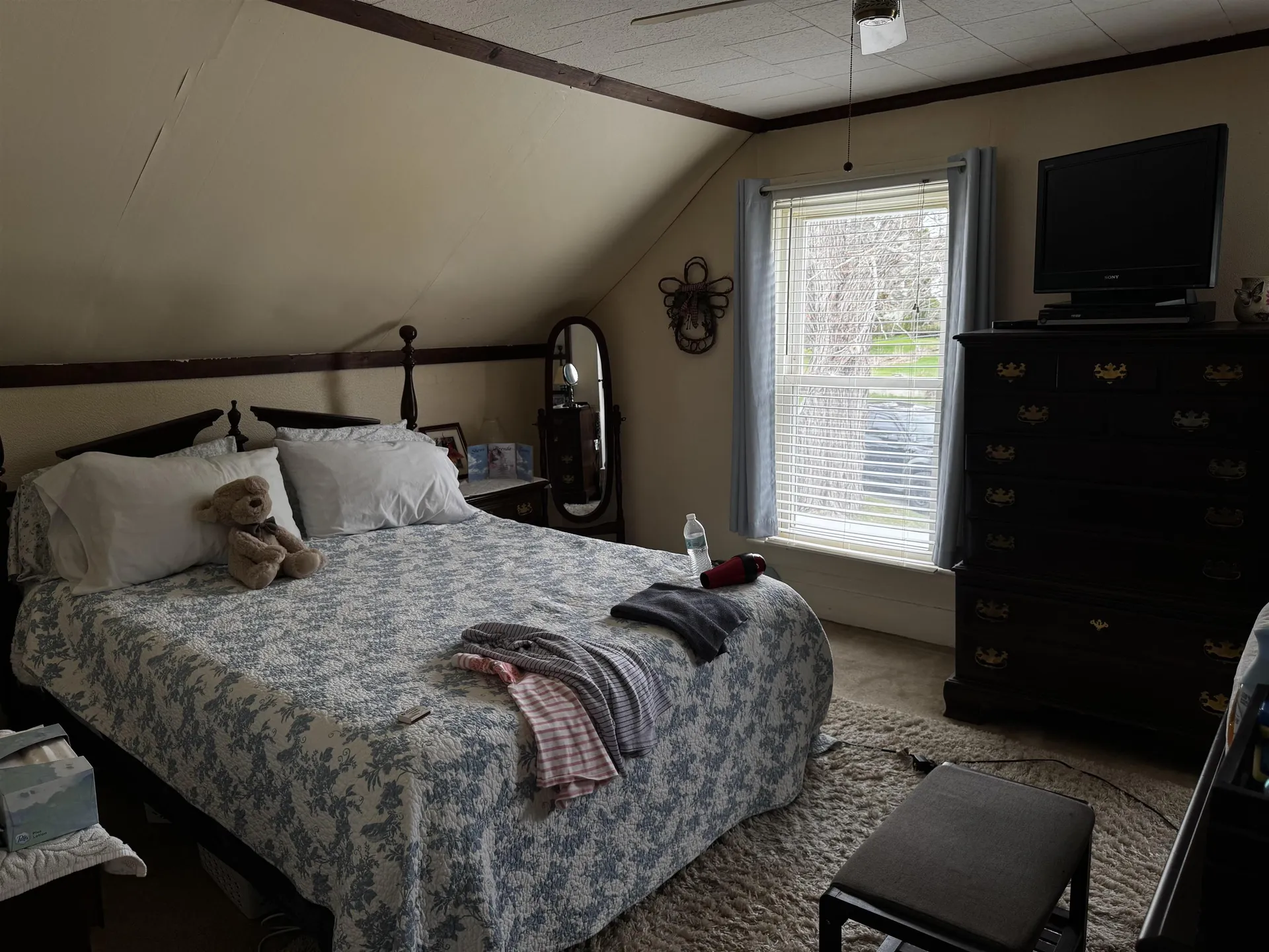87 High Street West Rutland VT 05777