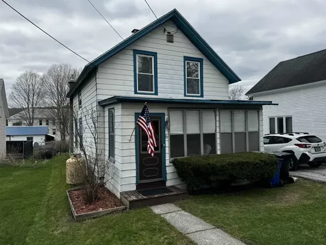 87 High Street West Rutland VT 05777