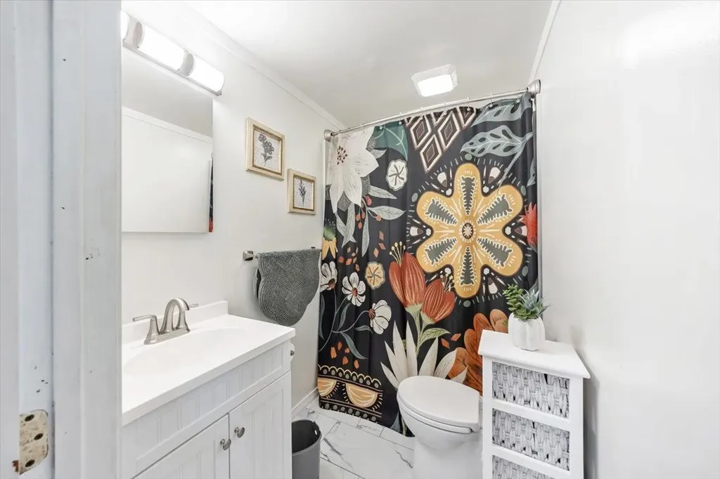 162 North Street Winooski VT 05404