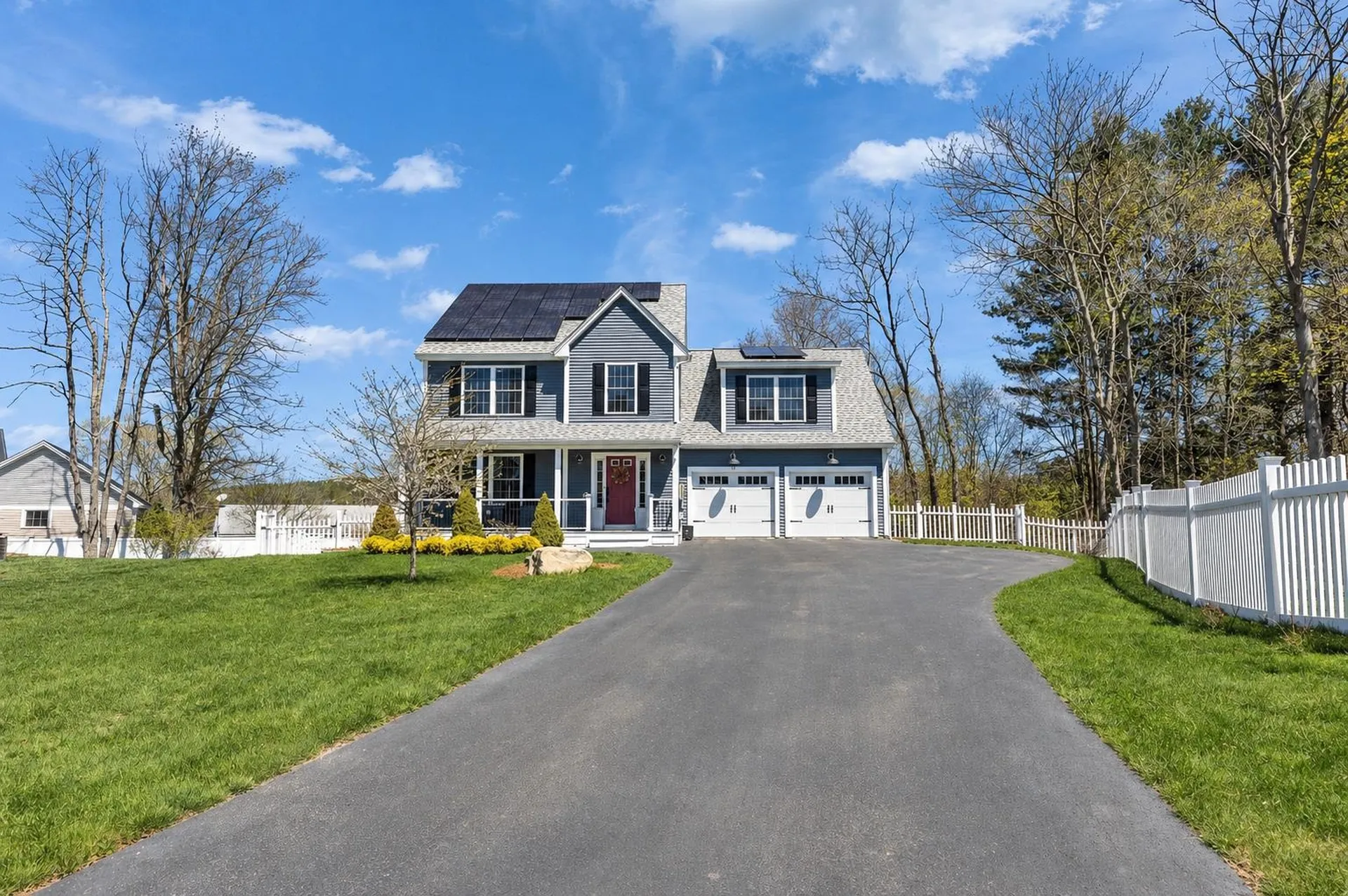 17 Wright Road Milford NH 03055