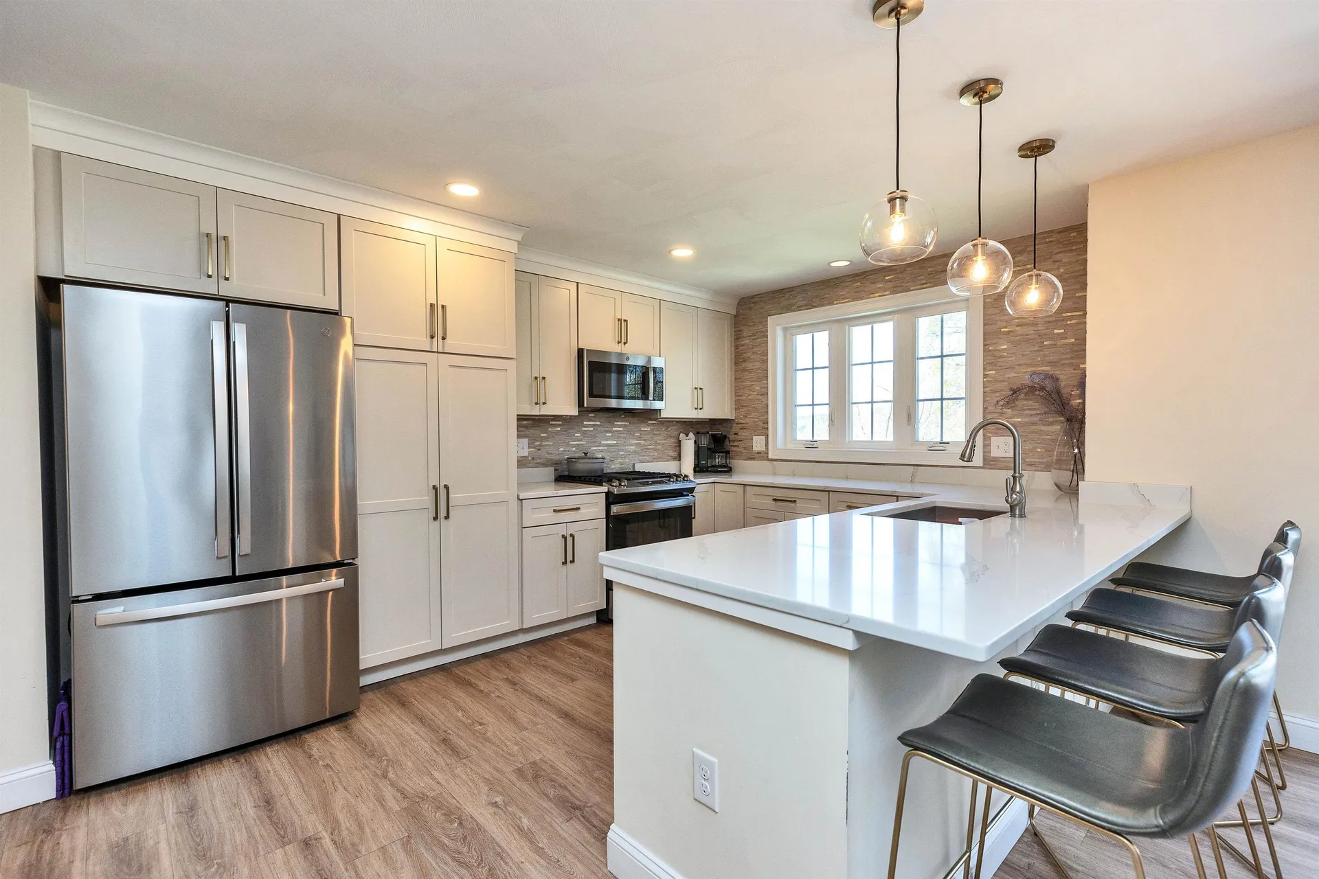 17 Wright Road Milford NH 03055