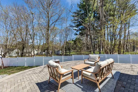 17 Wright Road Milford NH 03055