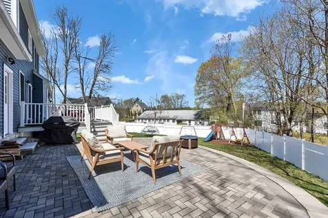 17 Wright Road Milford NH 03055