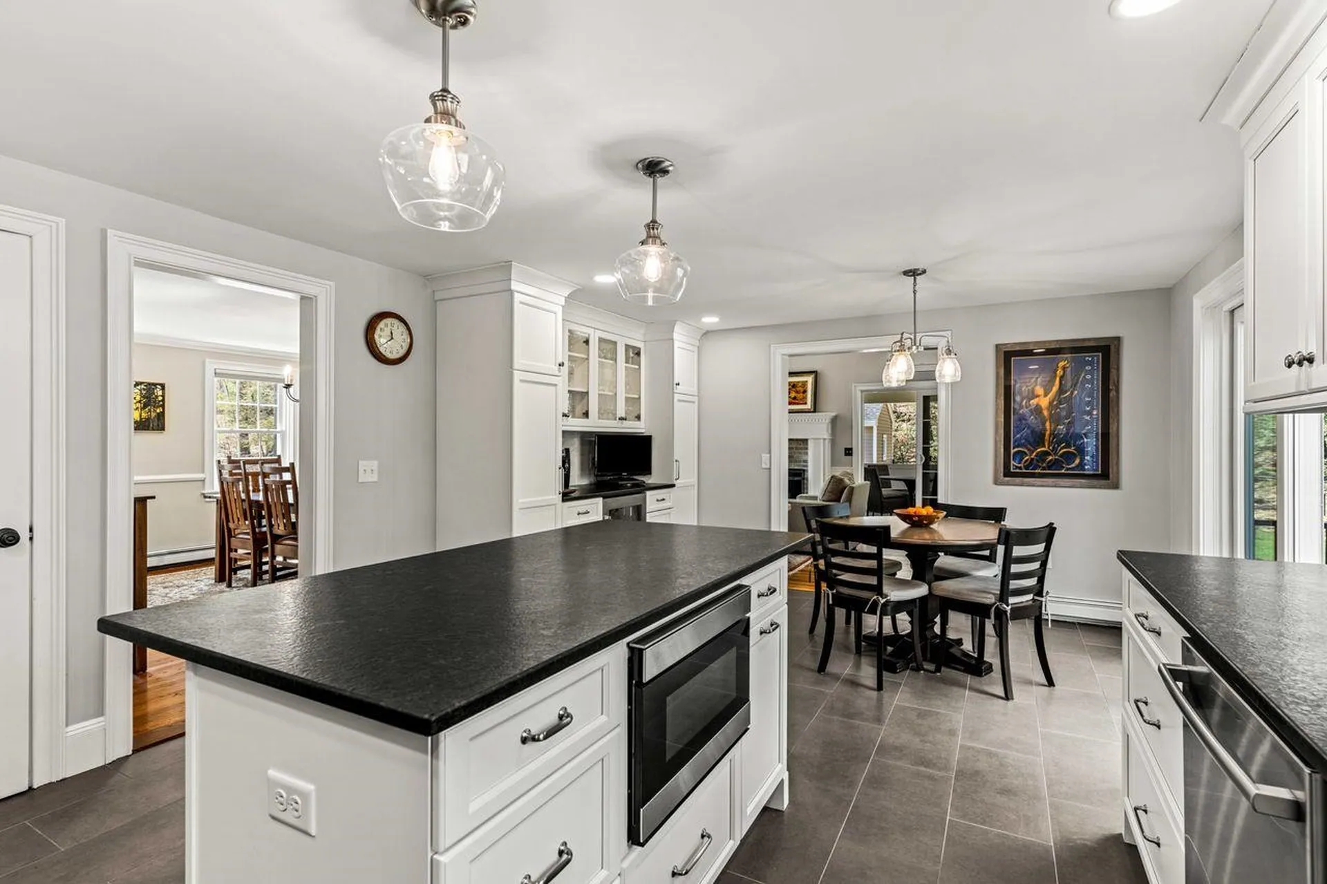 75 Birkdale Road Bedford NH 03110
