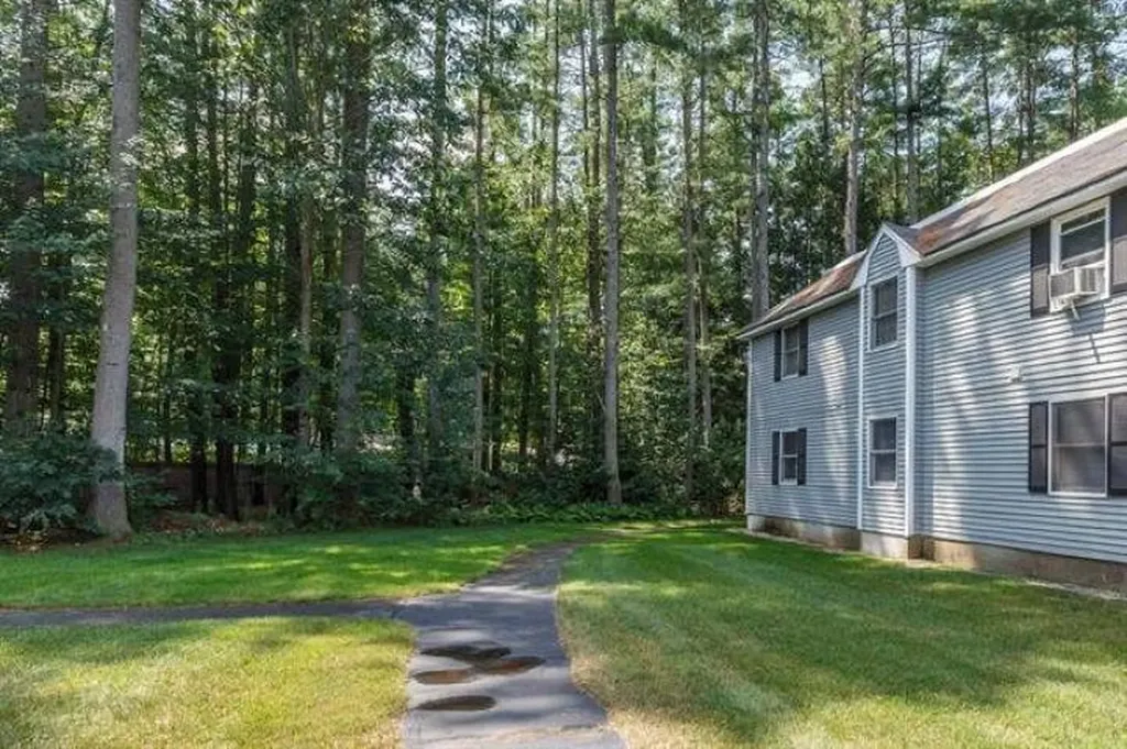 37 Alice Drive Concord NH 03303