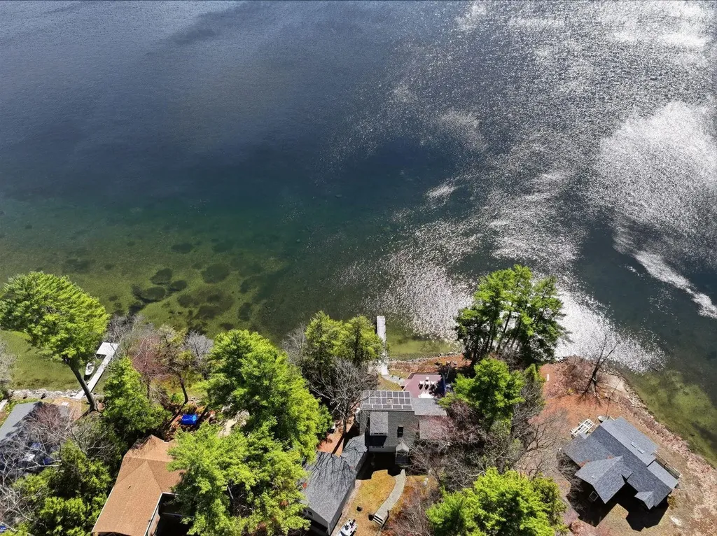 40 South Kenney Shore Wolfeboro NH 03894